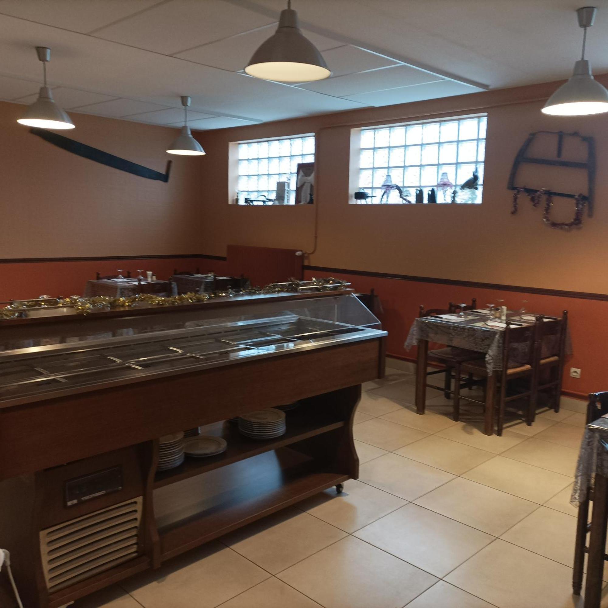 Hotel Restaurant De La Gare Robert-Espagne Bagian luar foto